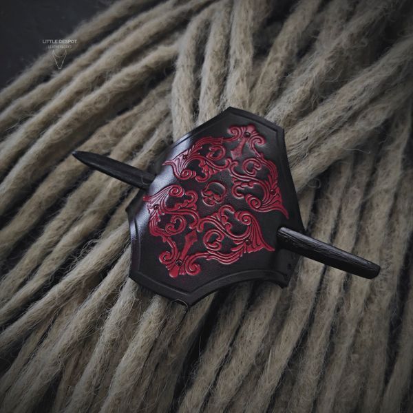 Заколка з натуральної шкіри з тисненням "Gothic Barrette"_Vintage Red HPN-16-0001 фото