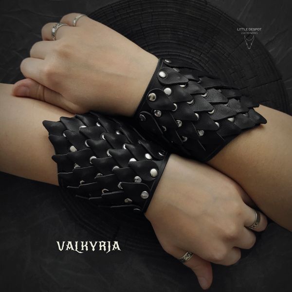 Наручі "Valkyrja" Браслети з натуральної шкіри BRS-VB-001 фото