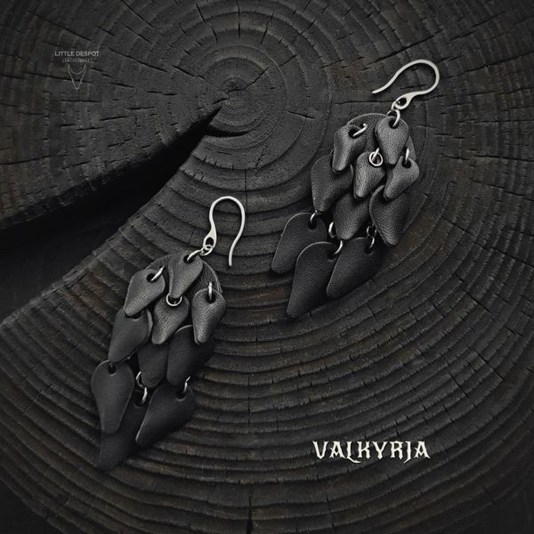 Сережки "Valkyrja" з натуральної шкіри ERS-VB-001 фото
