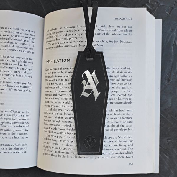 Закладка Funeral bookmark з каліграфією "A" BMK-13-0031 фото